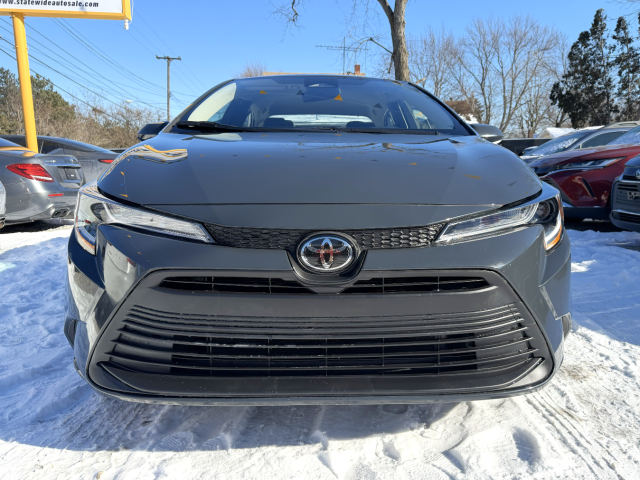 Toyota Corolla LE 2025