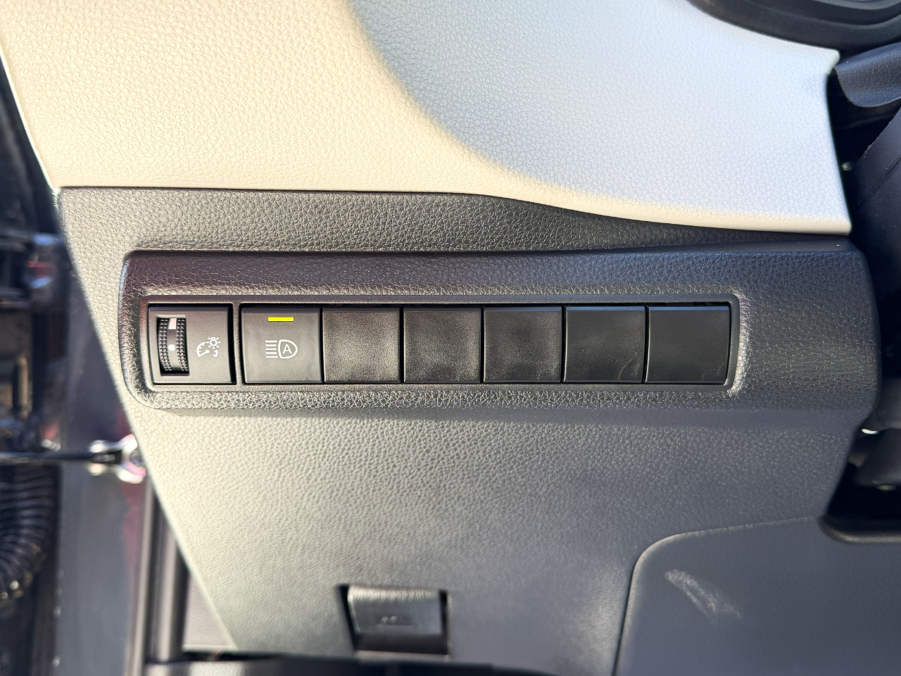 Toyota Corolla LE 2025