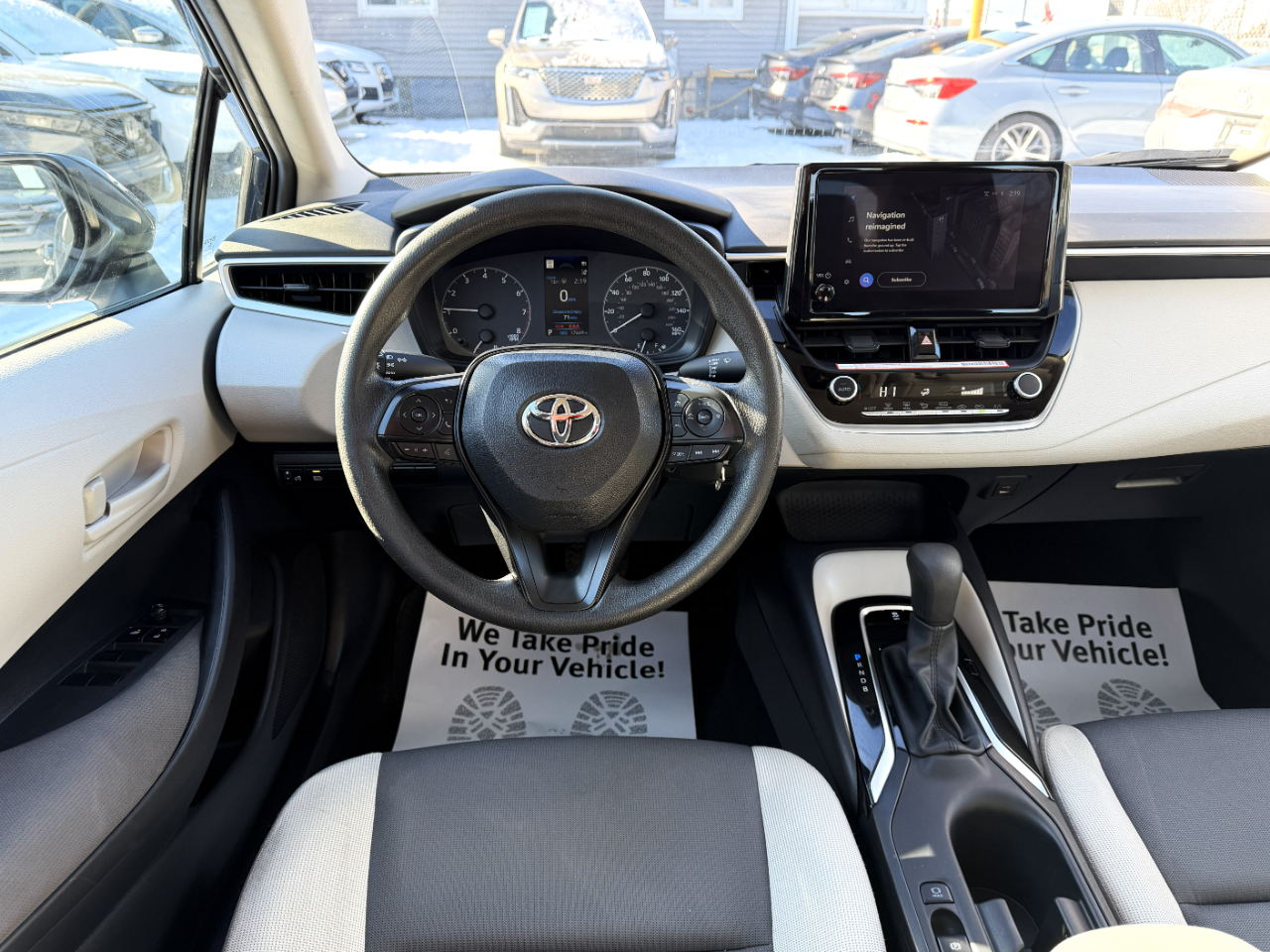 Toyota Corolla LE 2025