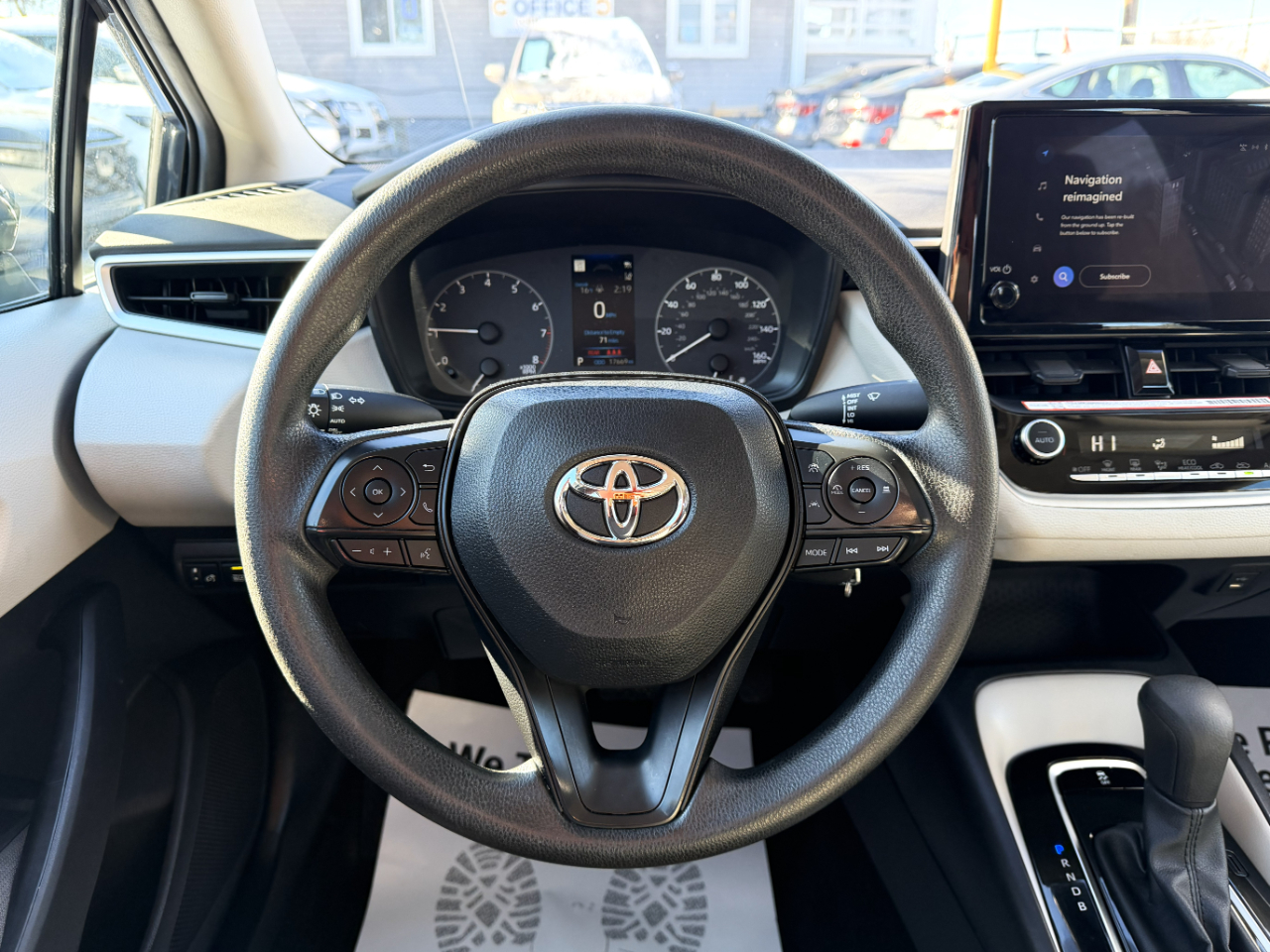 Toyota Corolla LE 2025