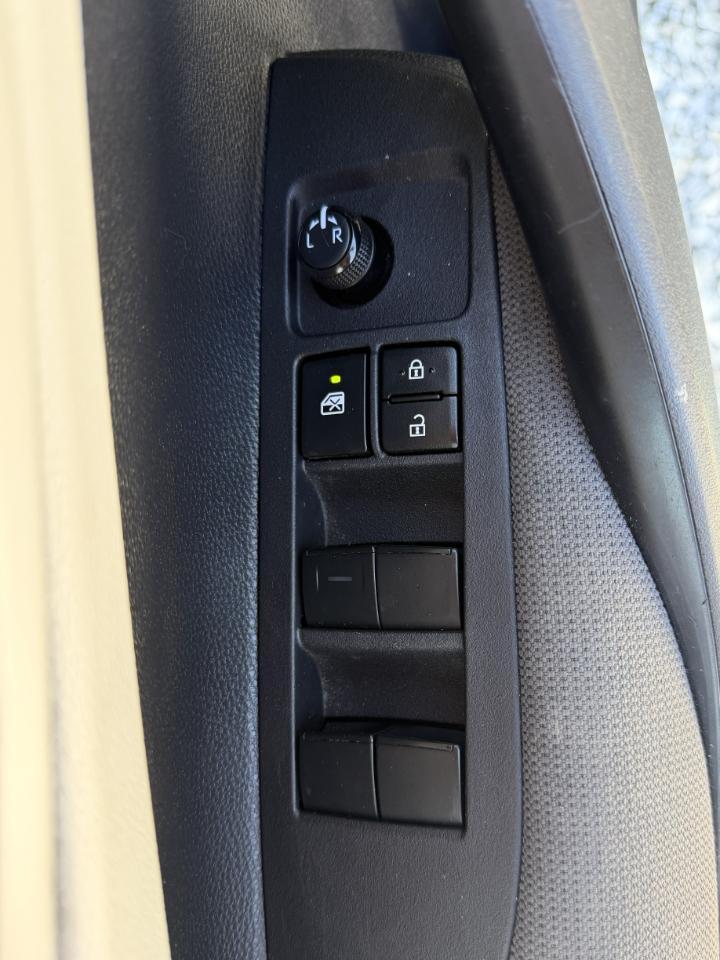 Toyota Corolla LE 2025