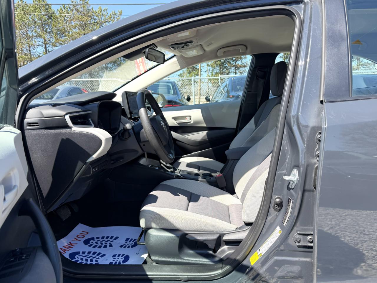 Toyota Corolla LE 2025