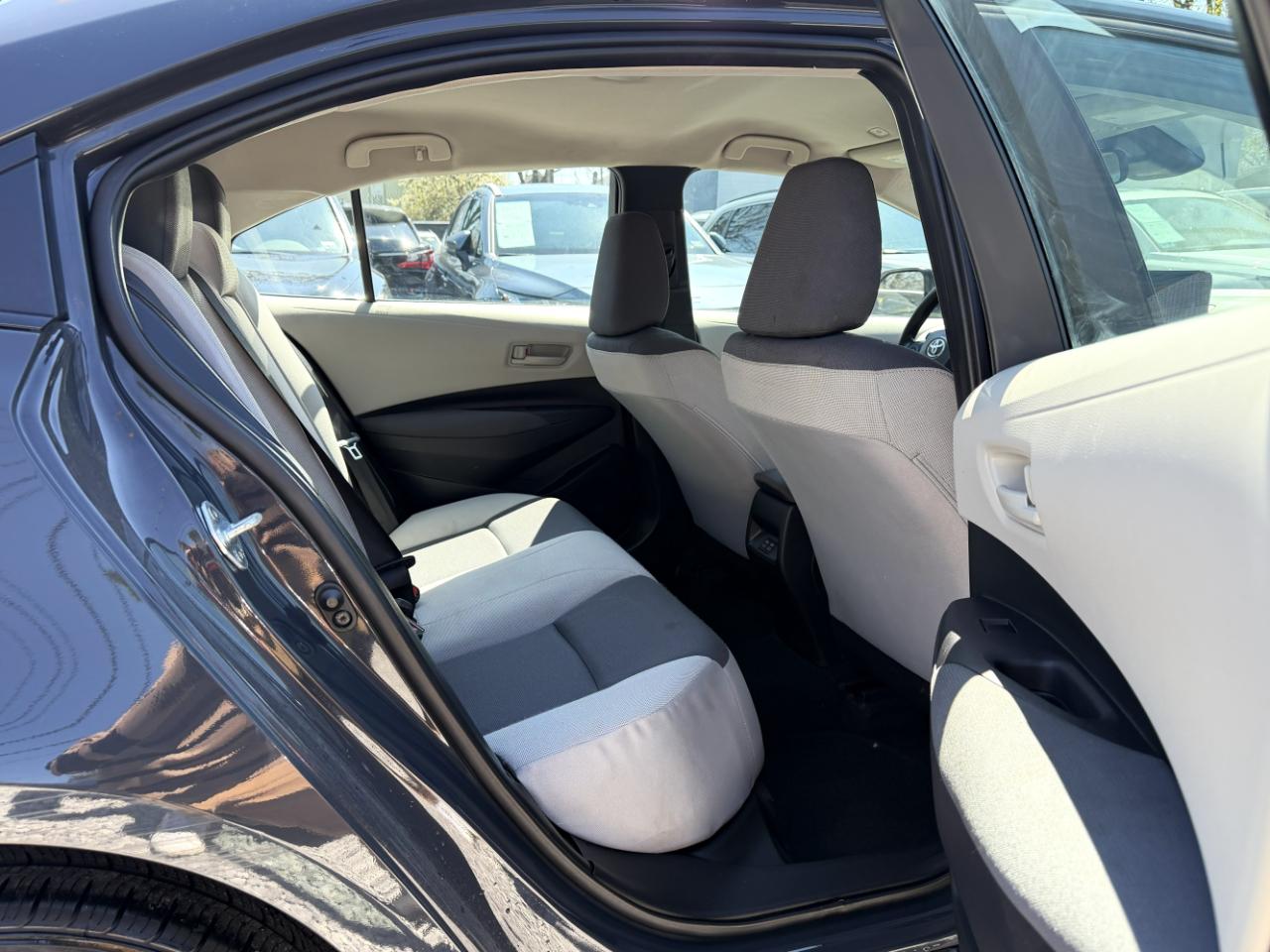 Toyota Corolla LE 2025