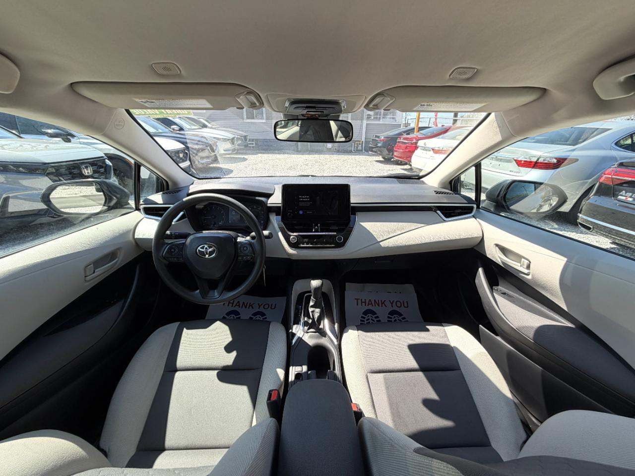 Toyota Corolla LE 2025