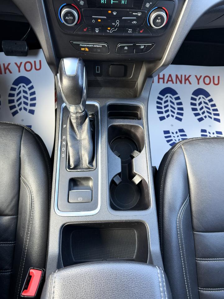 Ford Escape SEL 4WD 2018