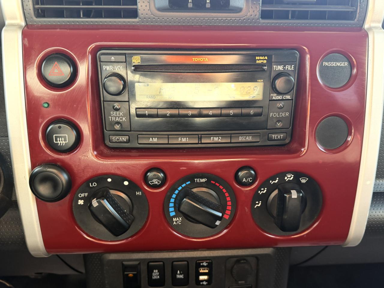 Toyota FJ Cruiser 4WD AT 2008