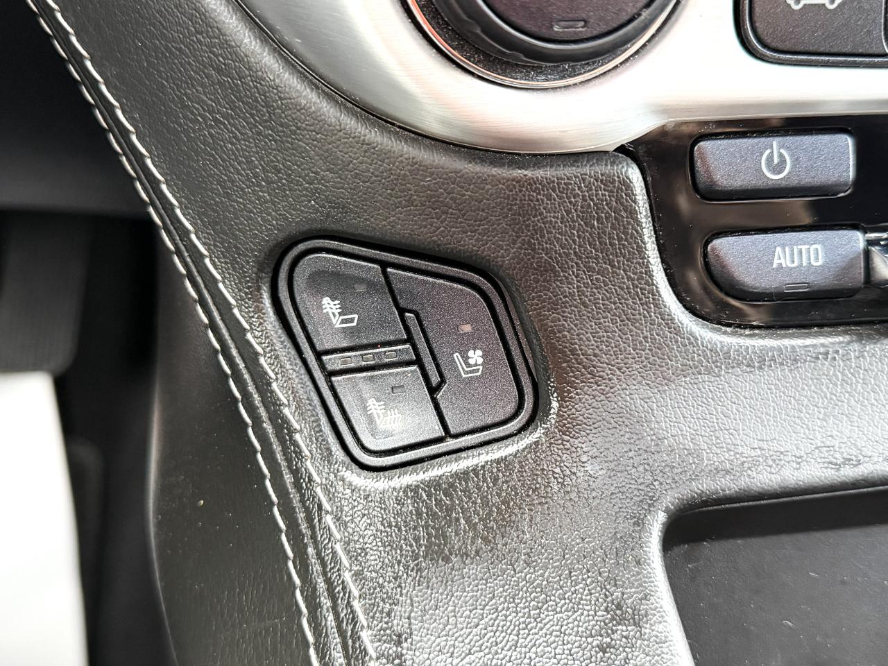 GMC Yukon SLT 4WD 2020