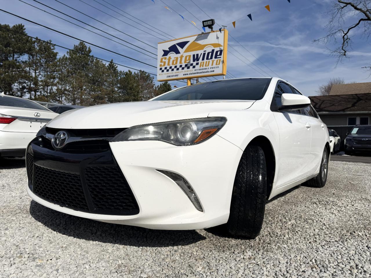 Toyota Camry SE 2017