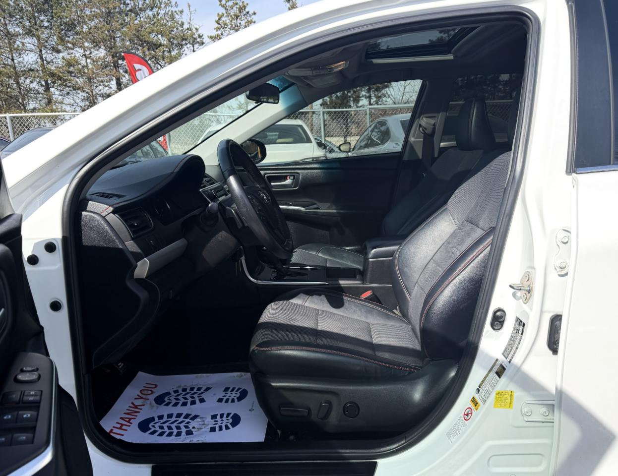 Toyota Camry SE 2017