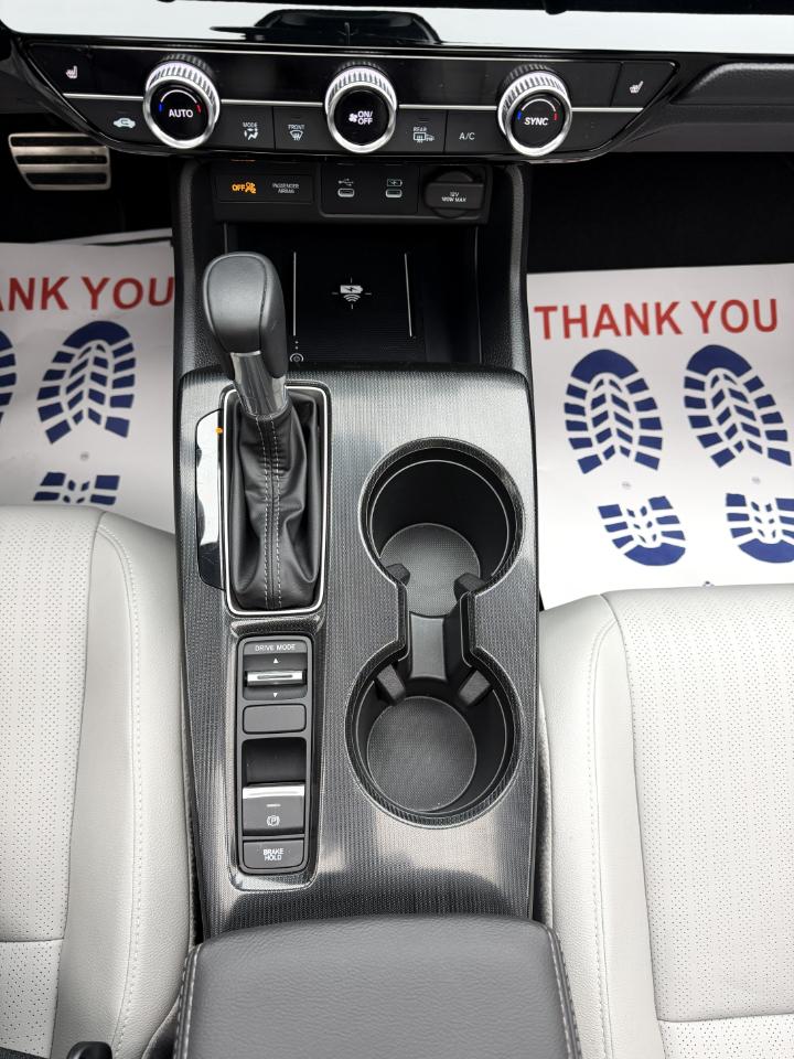 Honda Civic Sport Hybrid 2025