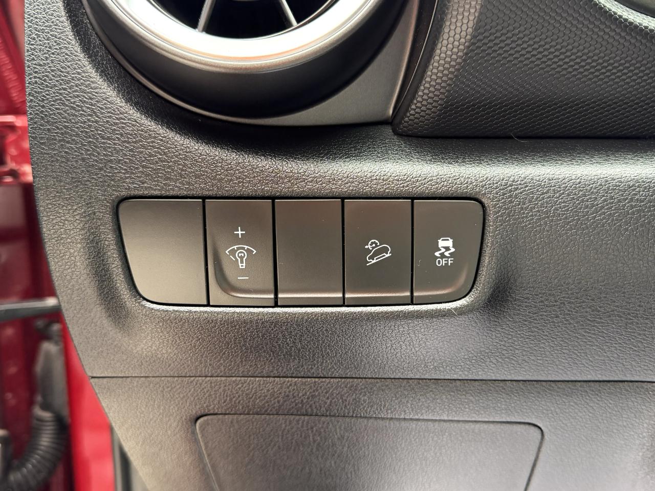 Hyundai Kona SEL AWD 2023