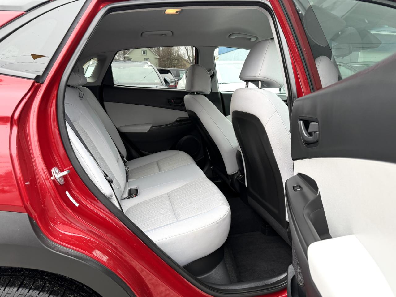 Hyundai Kona SEL AWD 2023