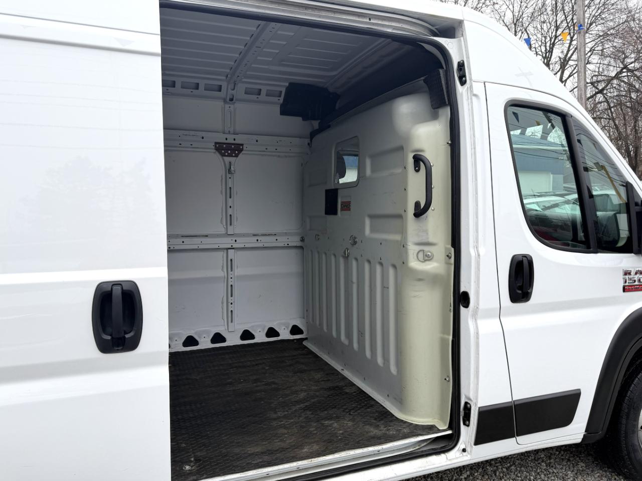 RAM Promaster 1500 High Roof 136-in. WB 2021