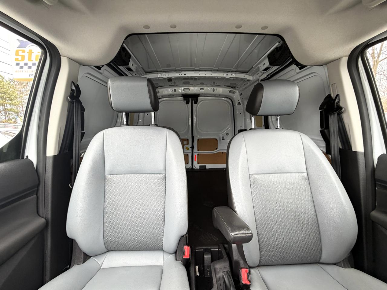 Ford Transit Connect Cargo Van XL SWB w/Rear Liftgate 2018