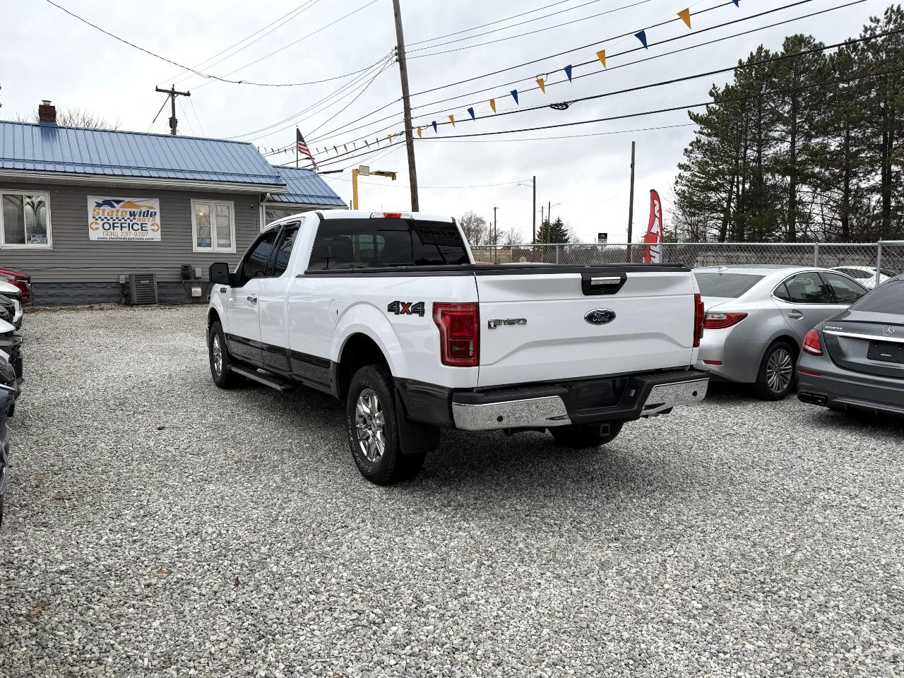 Ford F-150 4WD SuperCab 145" XL 2017