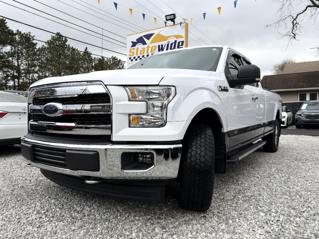 Ford F-150 4WD SuperCab 145" XL 2017
