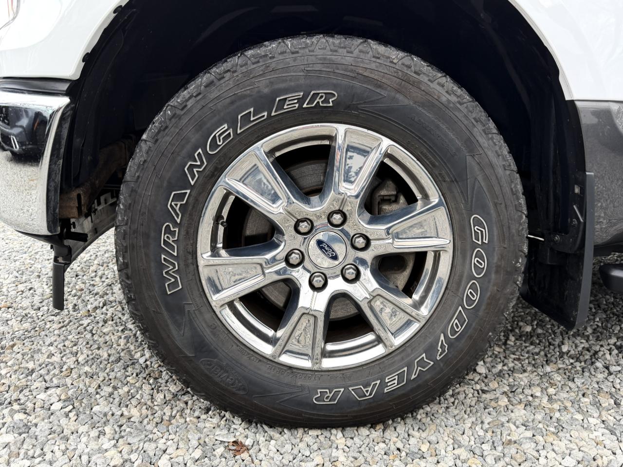 Ford F-150 4WD SuperCab 145" XL 2017