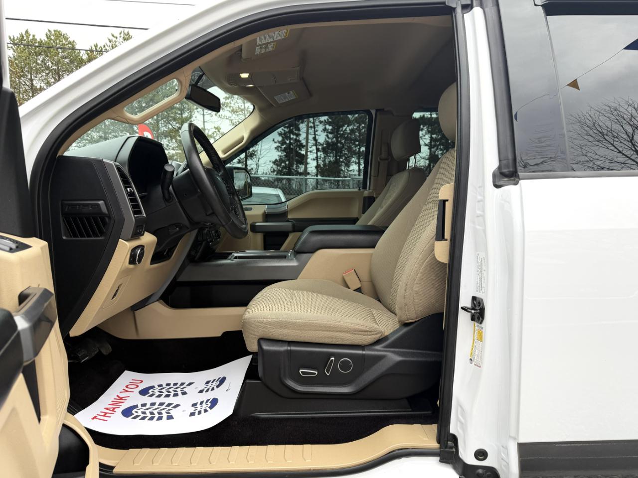 Ford F-150 4WD SuperCab 145" XL 2017