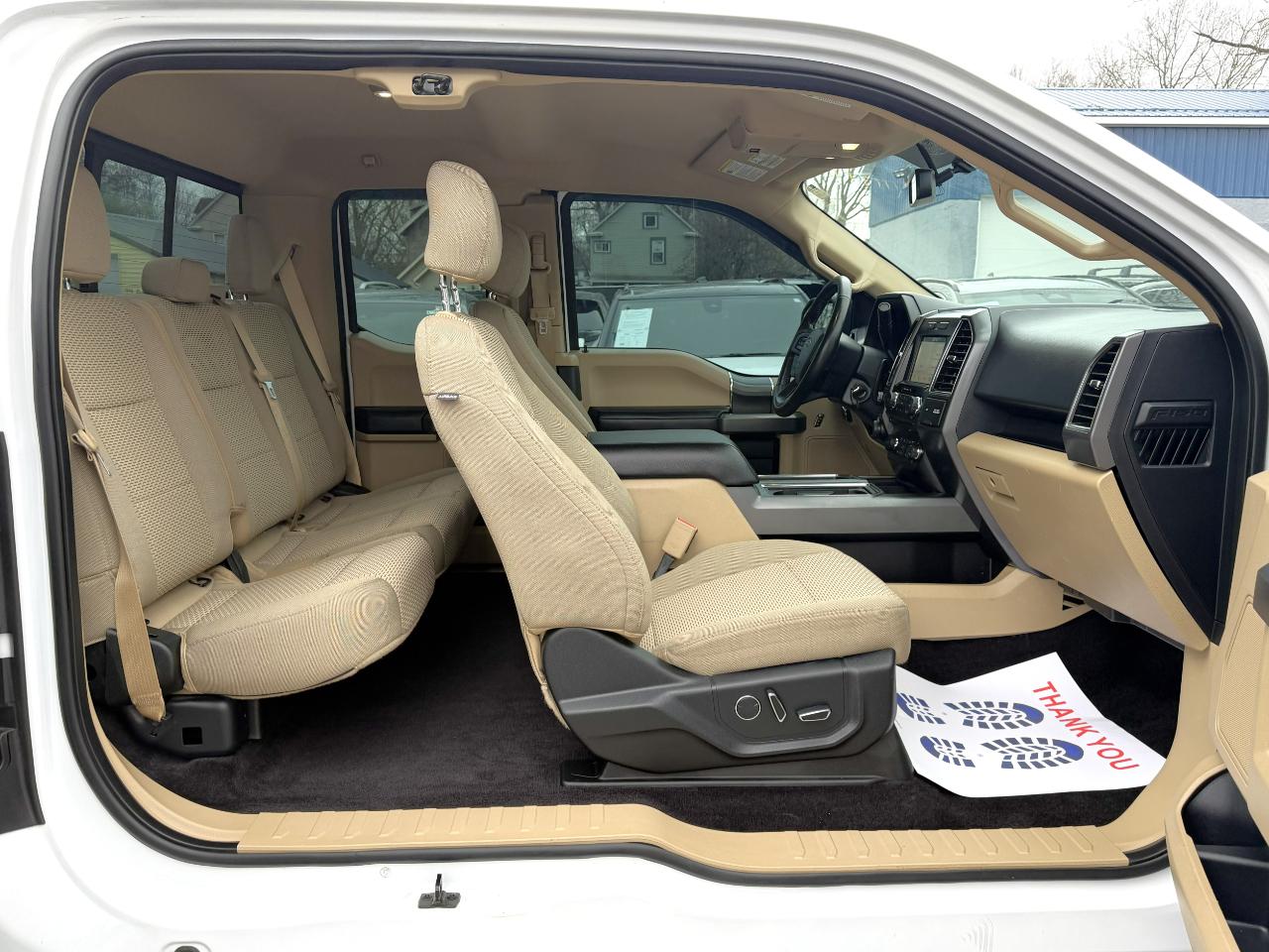 Ford F-150 4WD SuperCab 145" XL 2017