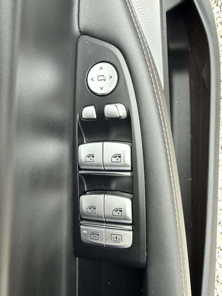 BMW 7-Series 750i 2019