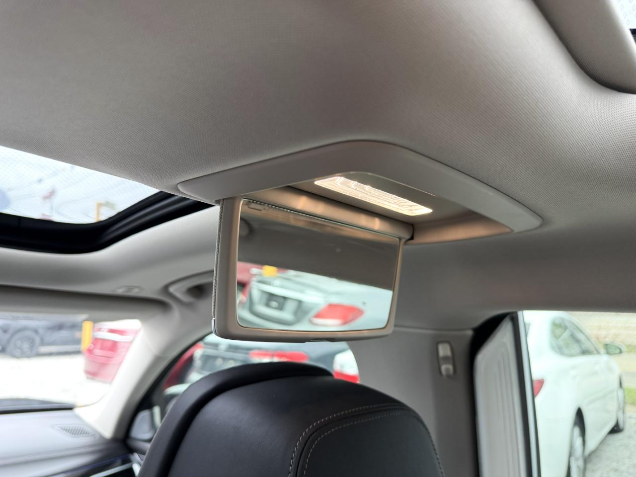 BMW 7-Series 750i 2019