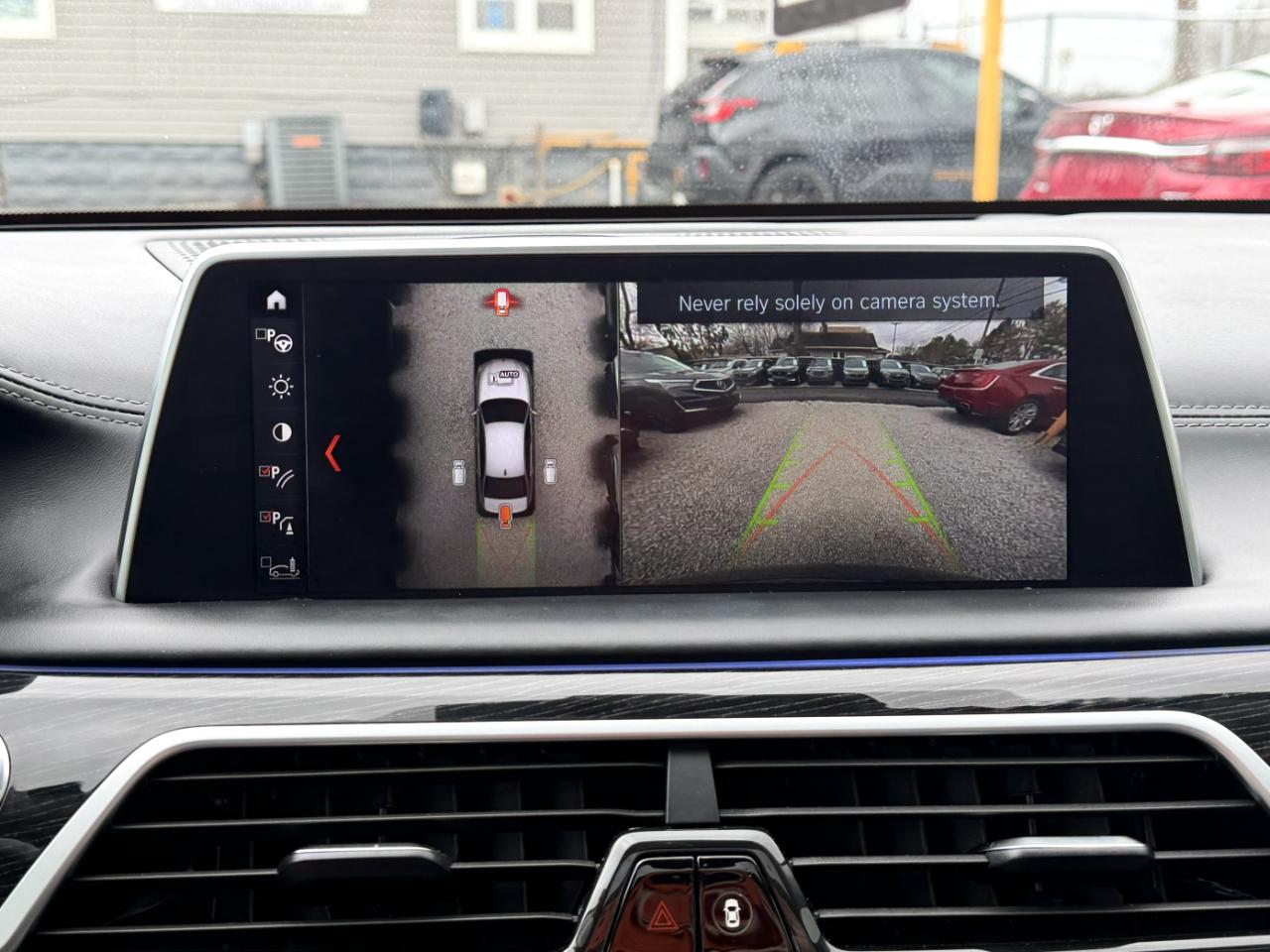 BMW 7-Series 750i 2019