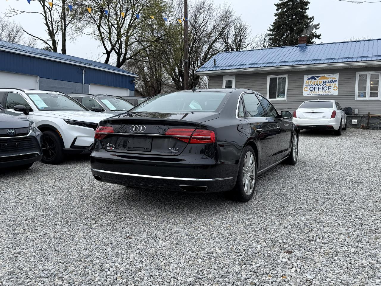 Audi A8 L 4.0T quattro 2015