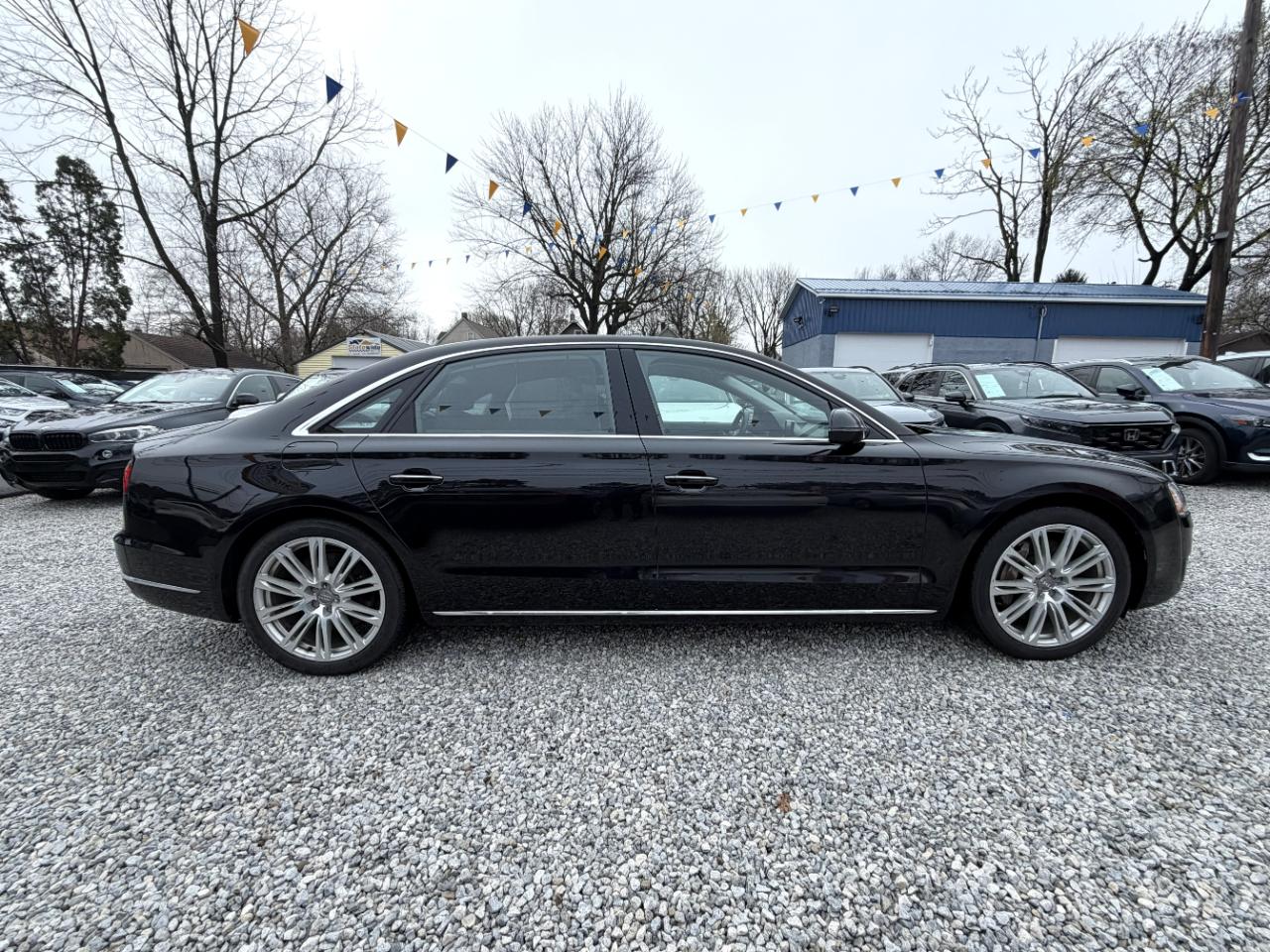 Audi A8 L 4.0T quattro 2015