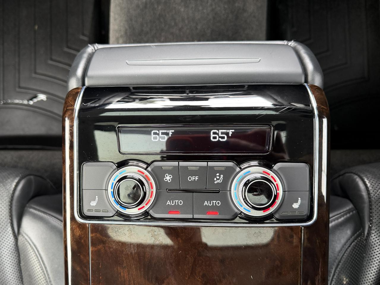 Audi A8 L 4.0T quattro 2015