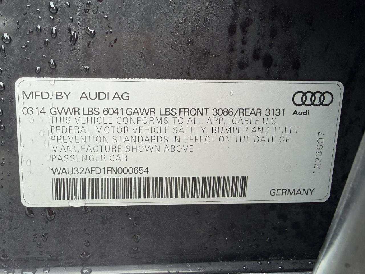 Audi A8 L 4.0T quattro 2015