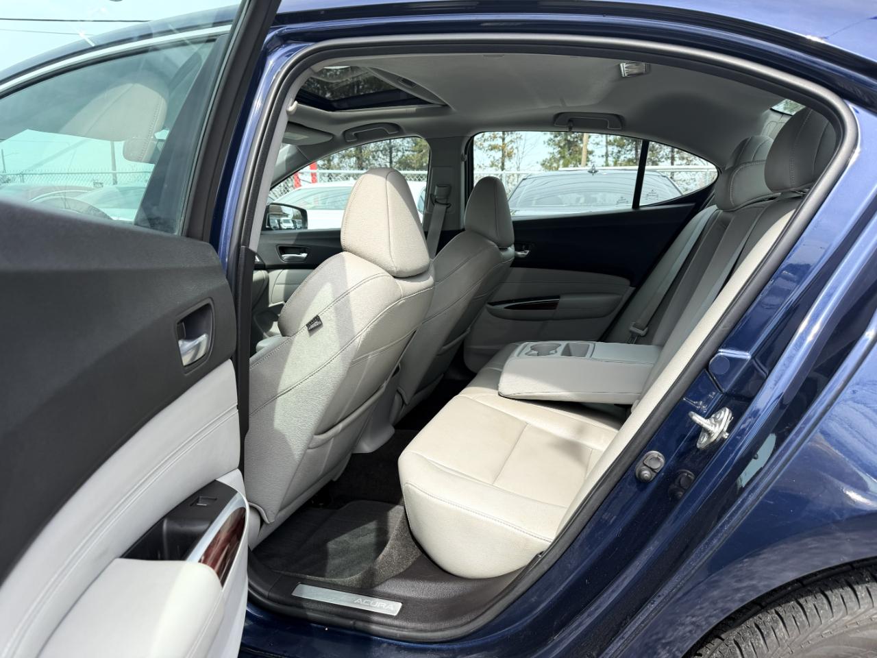 Acura TLX 8-Spd DCT 2015