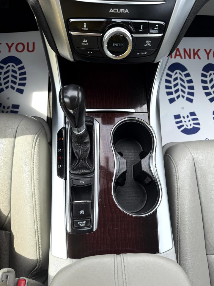 Acura TLX 8-Spd DCT 2015