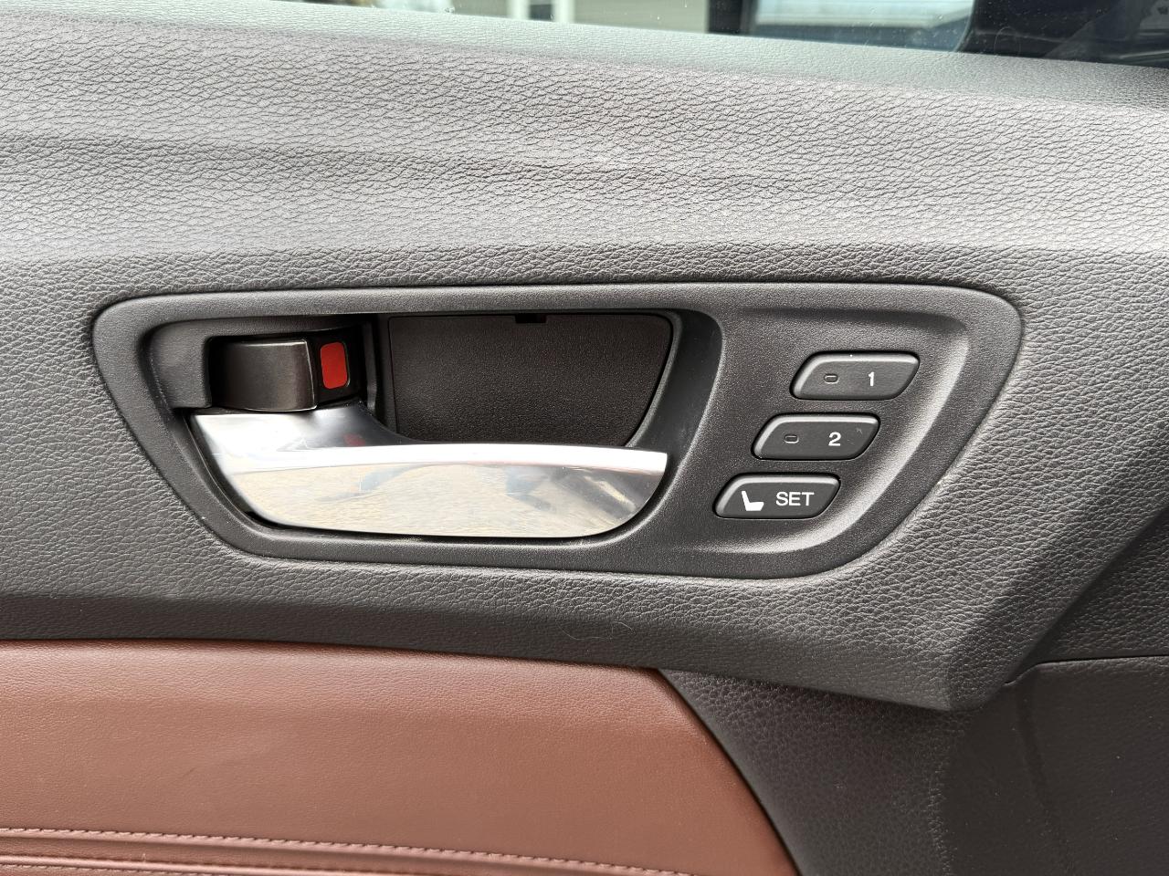 Acura TLX 8-Spd DCT w/Technology Package 2016