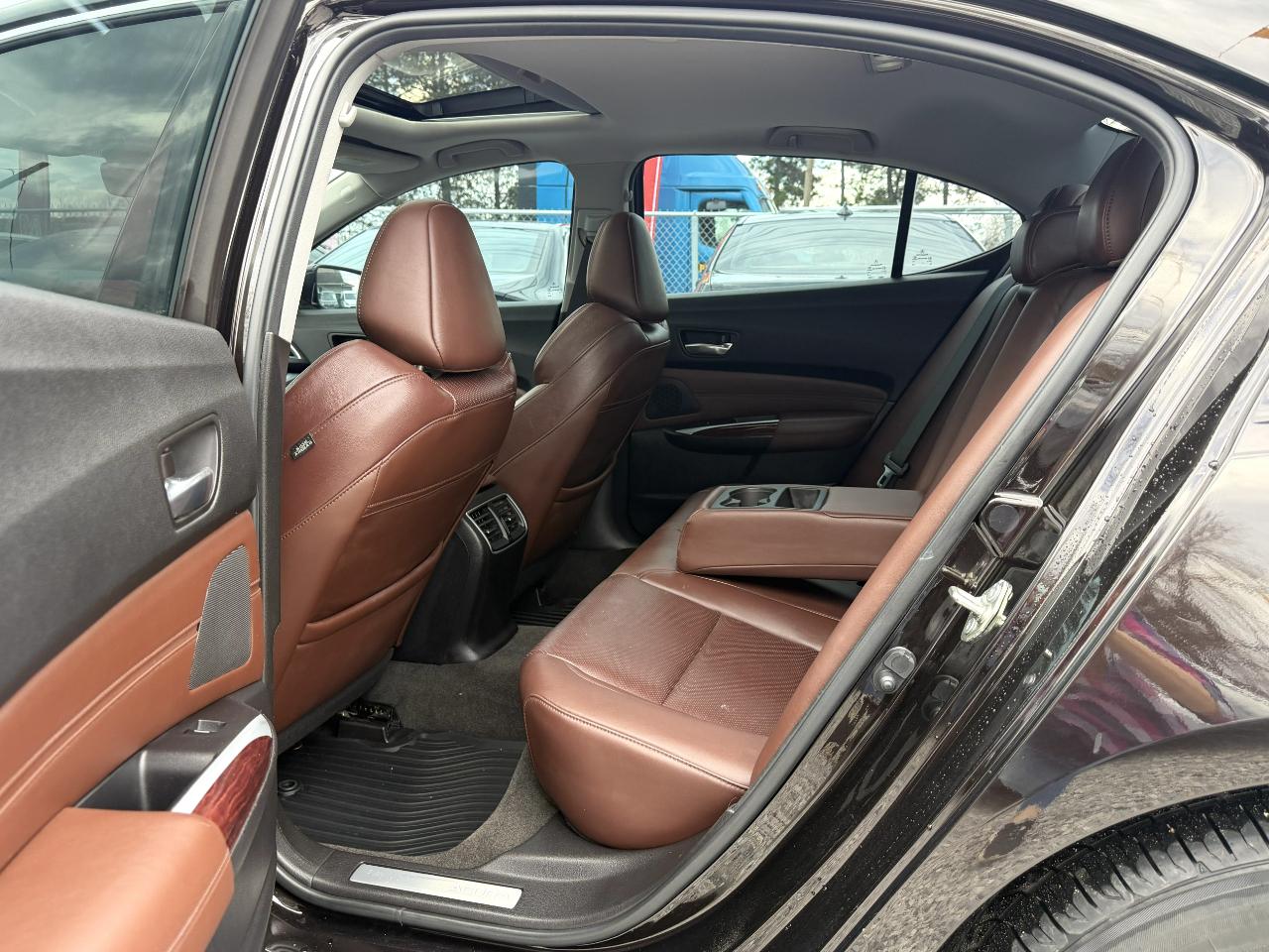 Acura TLX 8-Spd DCT w/Technology Package 2016