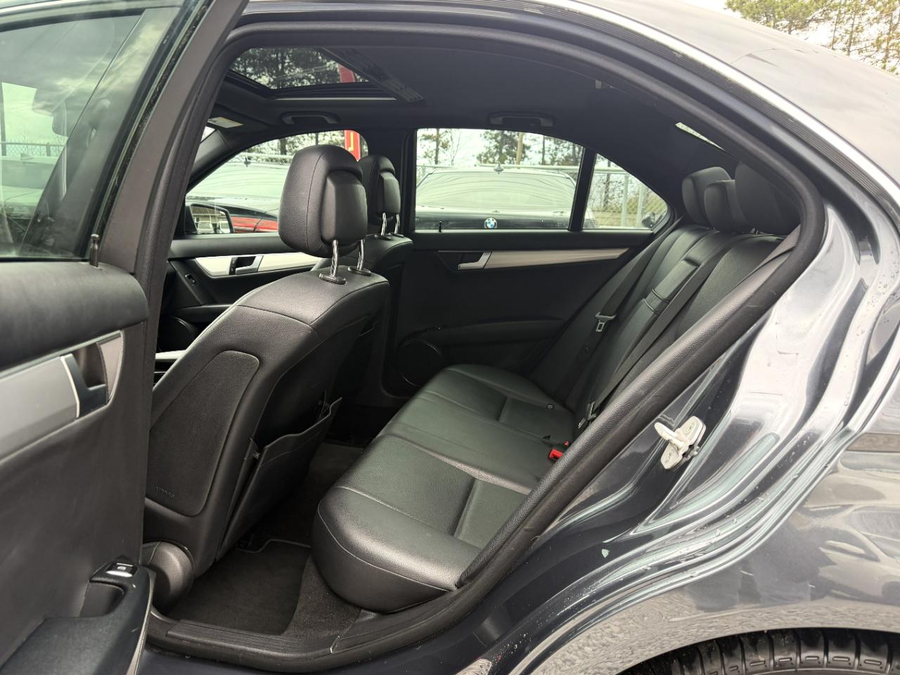 Mercedes-Benz C-Class C300 4MATIC Sport Sedan 2013