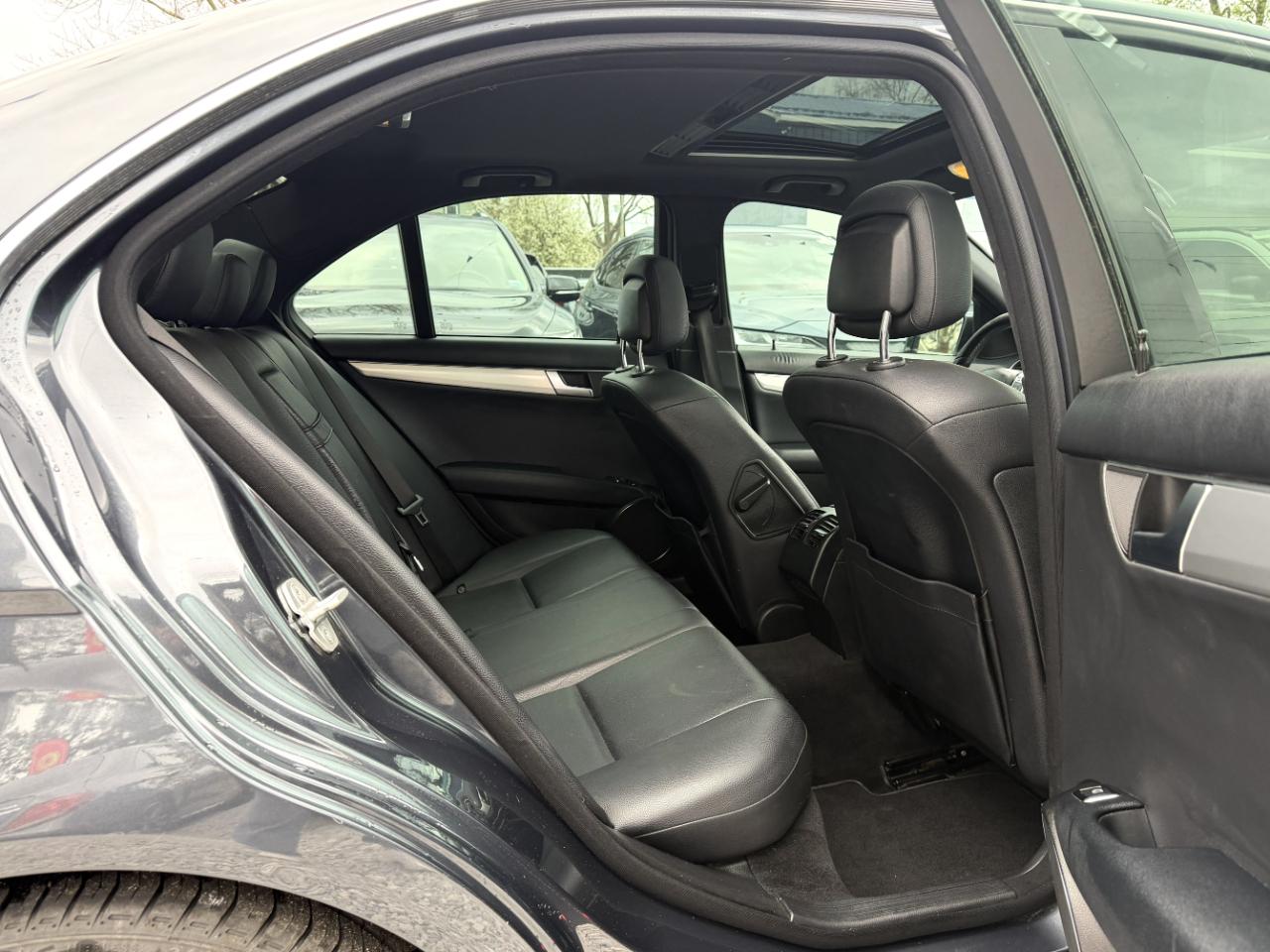 Mercedes-Benz C-Class C300 4MATIC Sport Sedan 2013