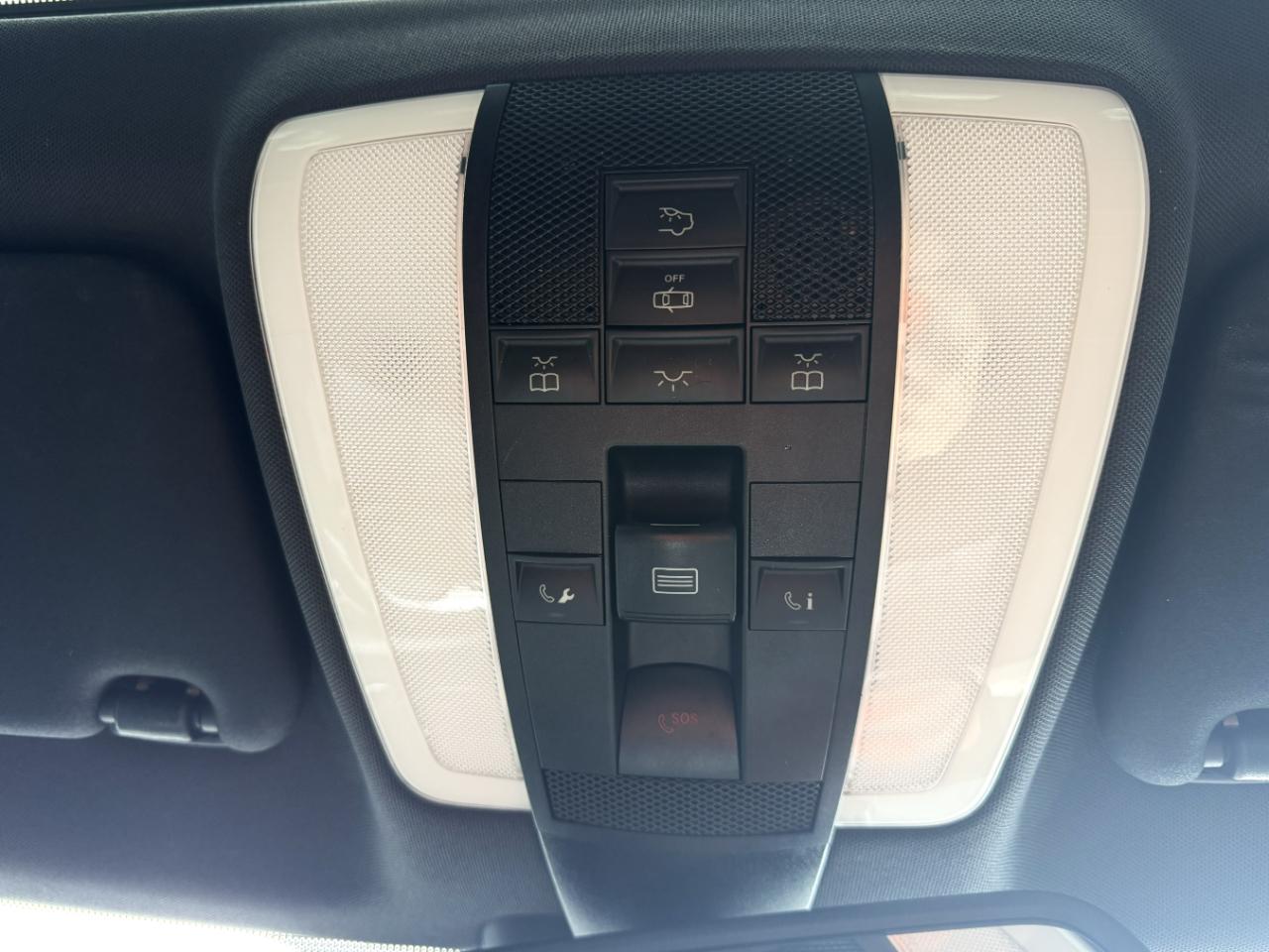 Mercedes-Benz C-Class C300 4MATIC Sport Sedan 2013