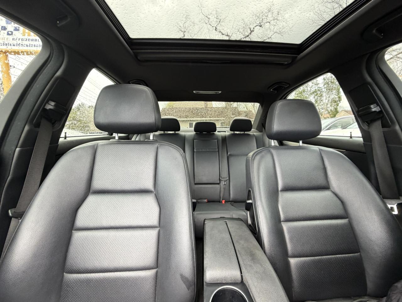 Mercedes-Benz C-Class C300 4MATIC Sport Sedan 2013