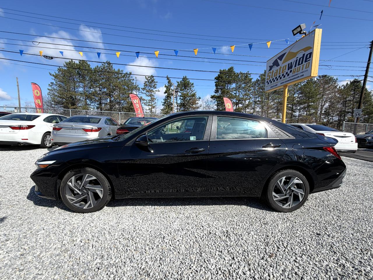 Hyundai Elantra SEL Sport 2025