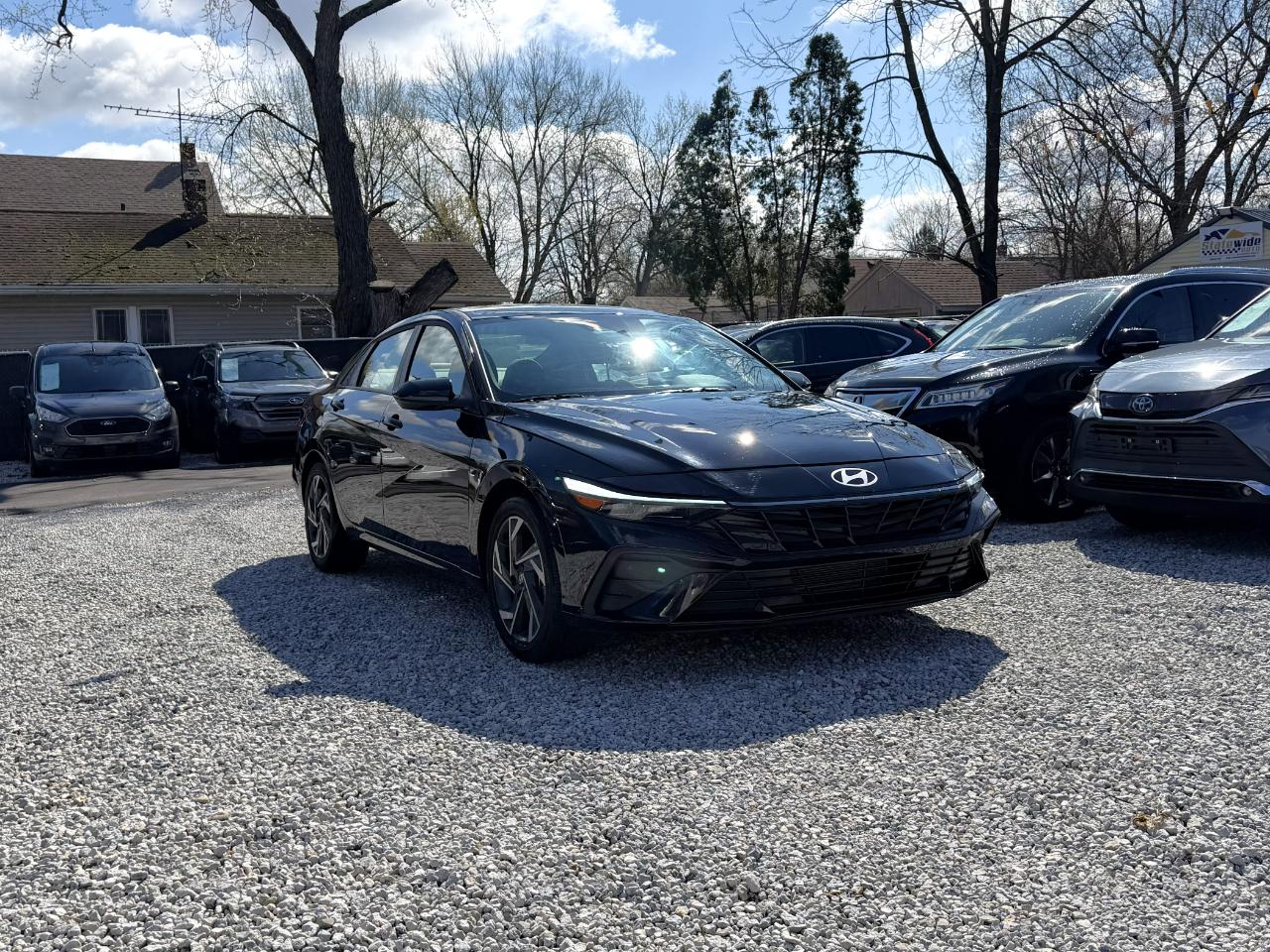 Hyundai Elantra SEL Sport 2025