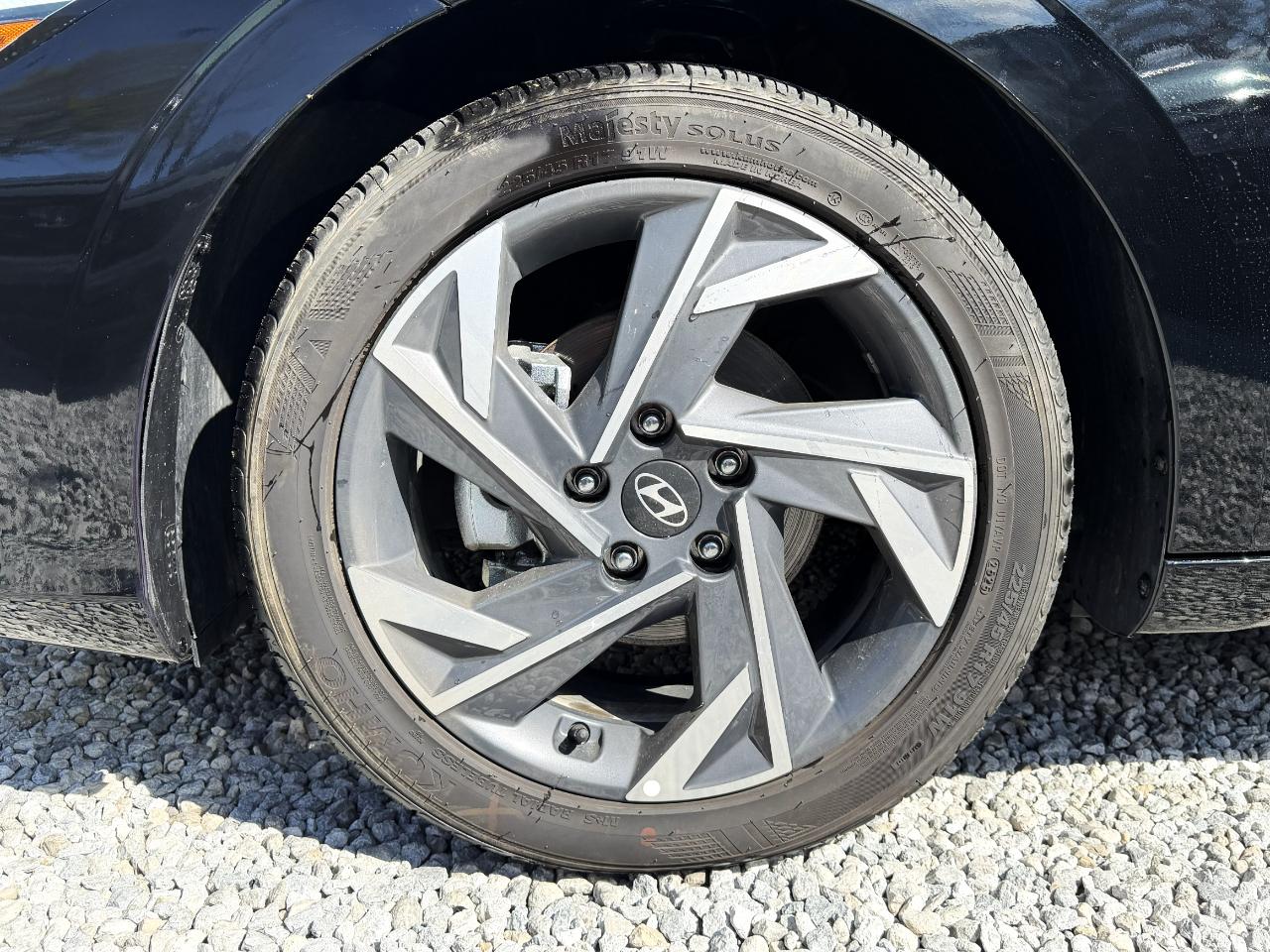 Hyundai Elantra SEL Sport 2025