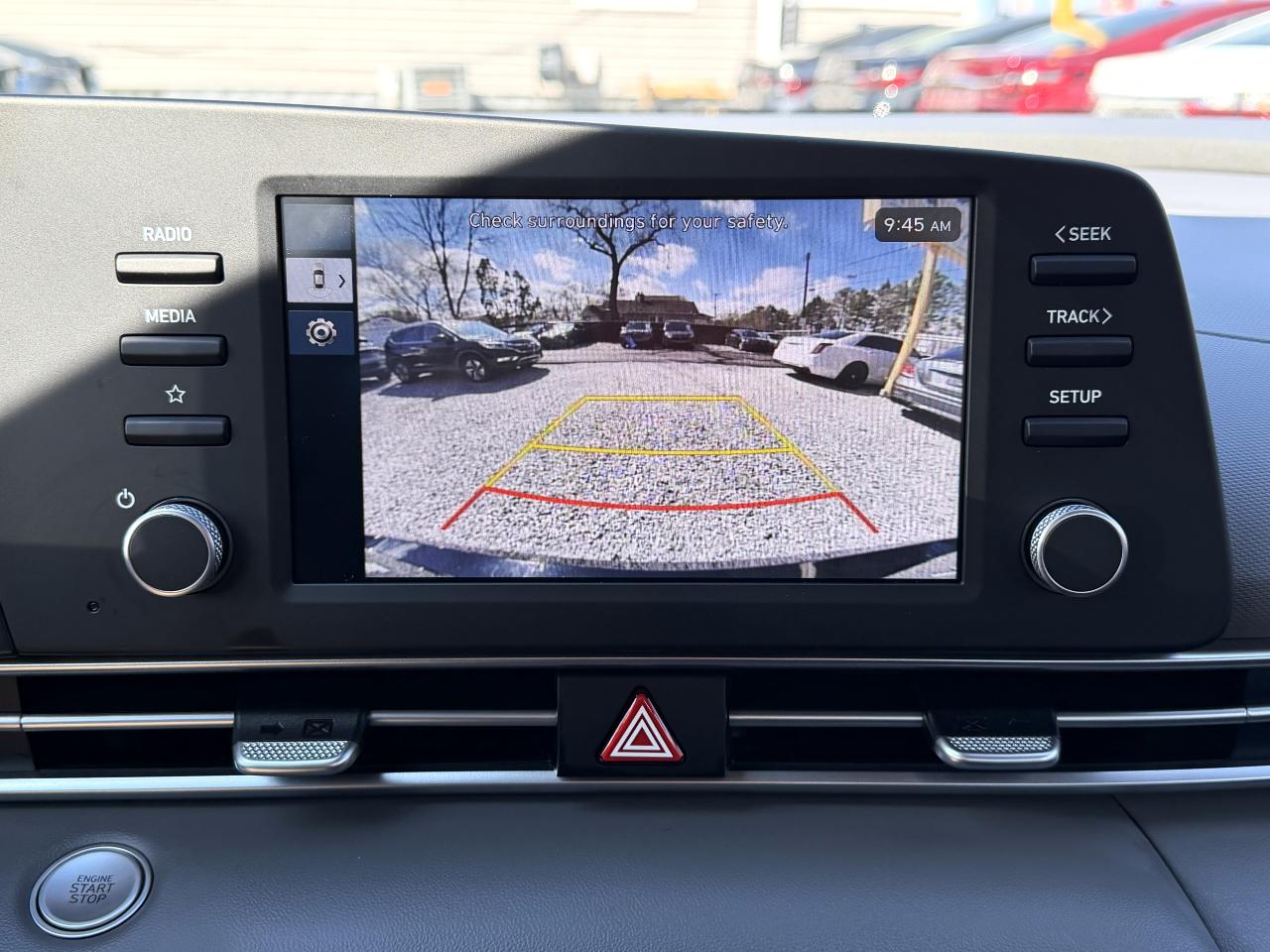 Hyundai Elantra SEL Sport 2025