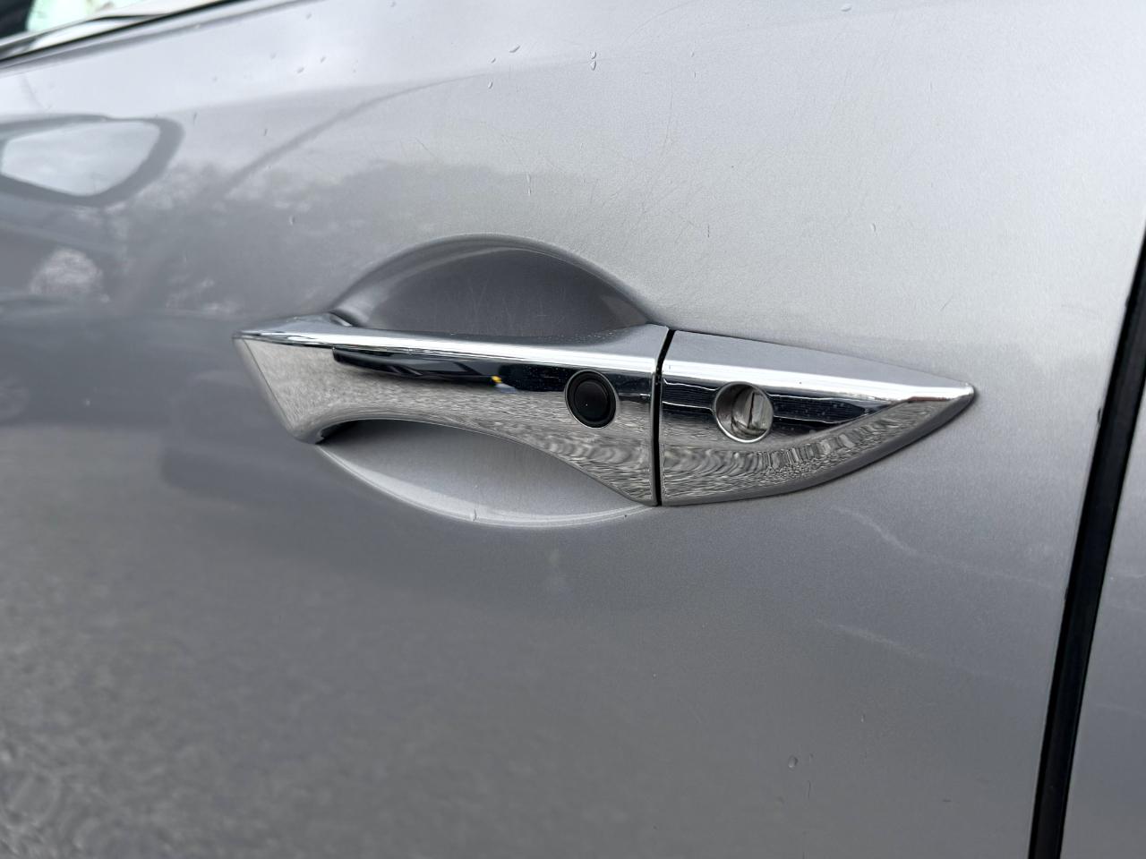 Acura MDX SH-AWD 9-Spd AT w/Tech Package 2017