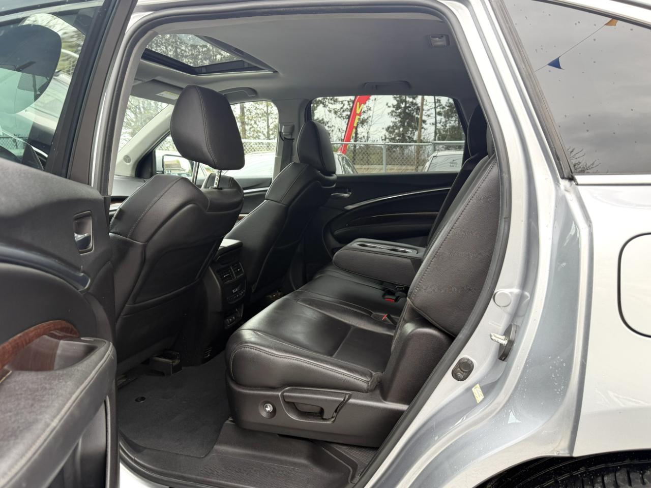 Acura MDX SH-AWD 9-Spd AT w/Tech Package 2017