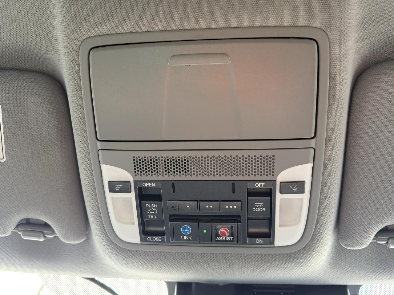 Acura MDX SH-AWD 9-Spd AT w/Tech Package 2017