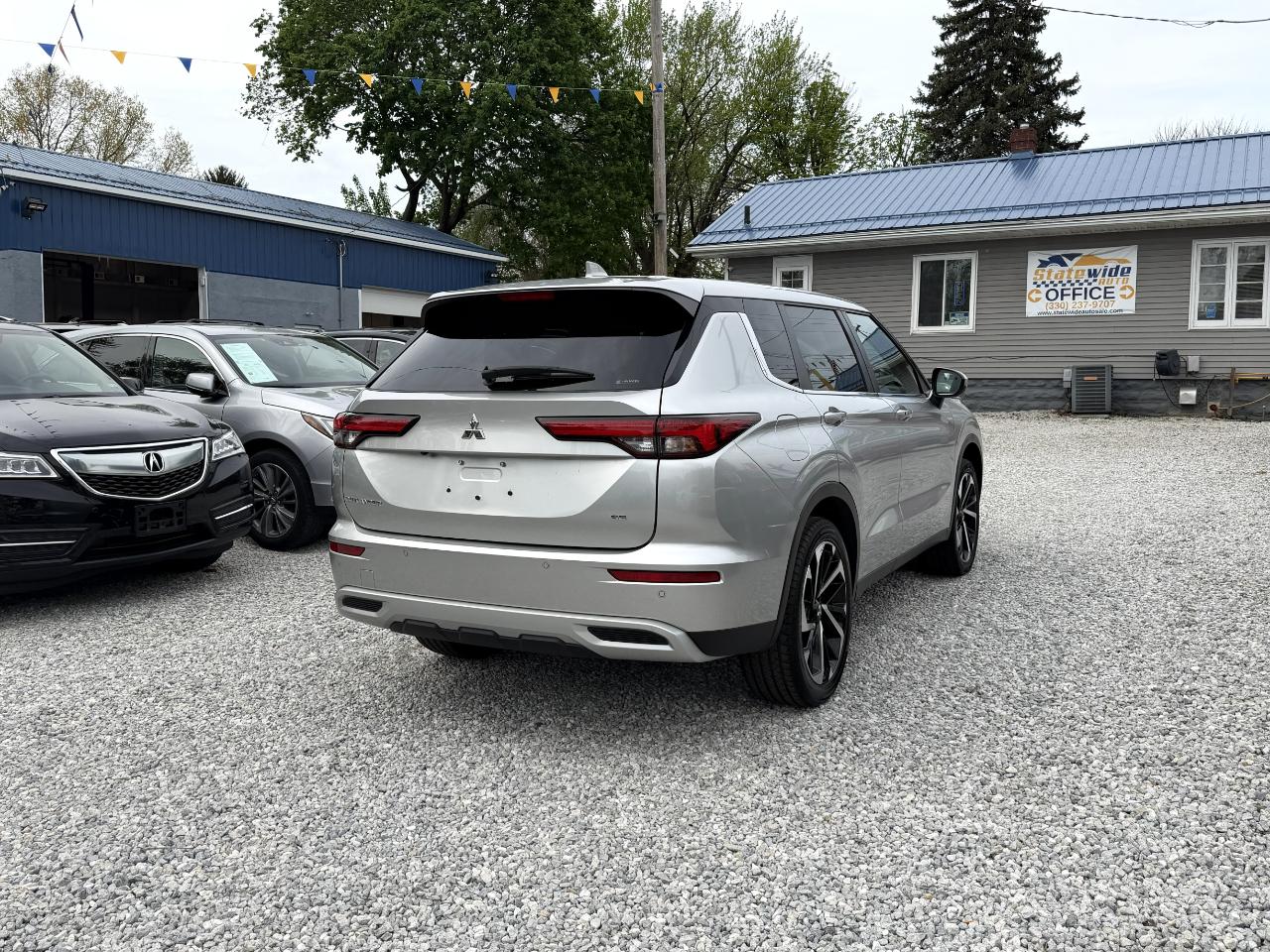 Mitsubishi Outlander SE AWC 2023