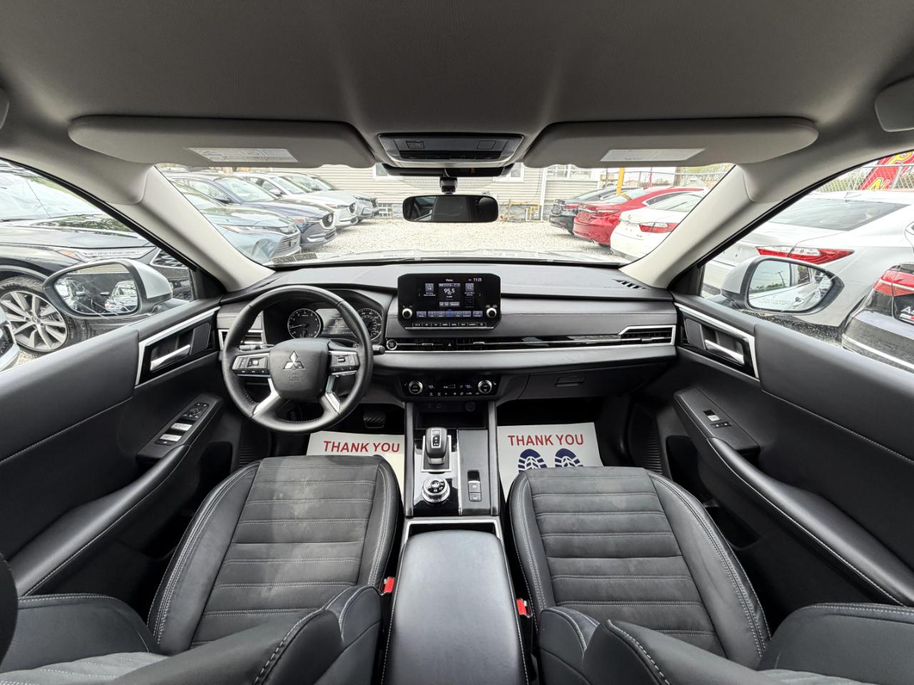 Mitsubishi Outlander SE AWC 2023