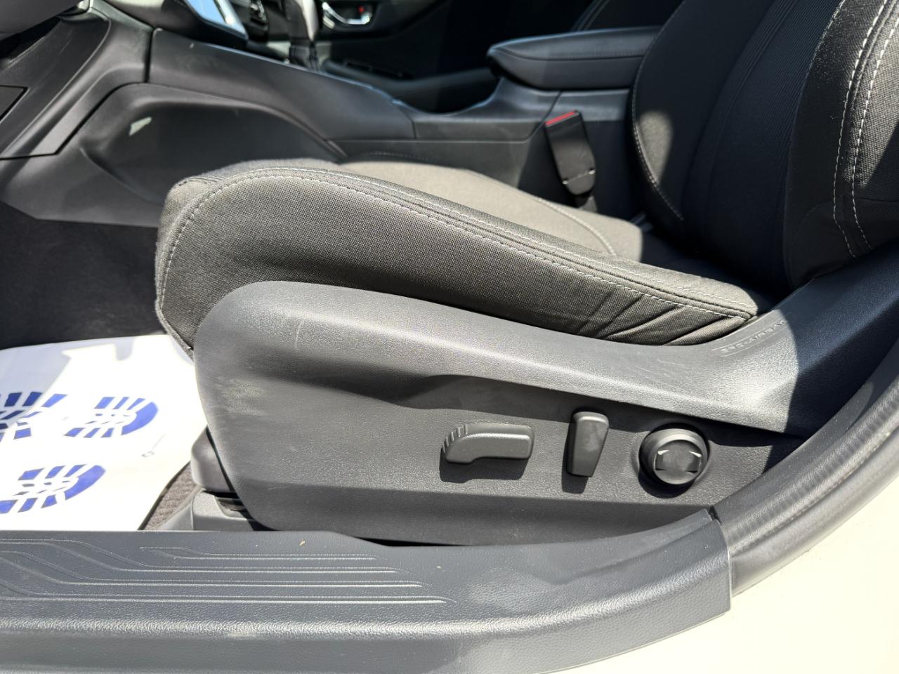 Subaru Legacy Premium 2023