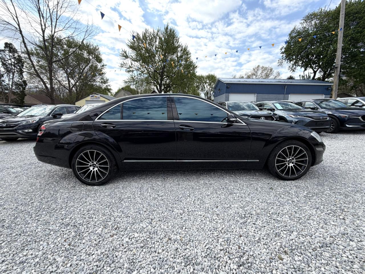 Mercedes-Benz S-Class S550 2007