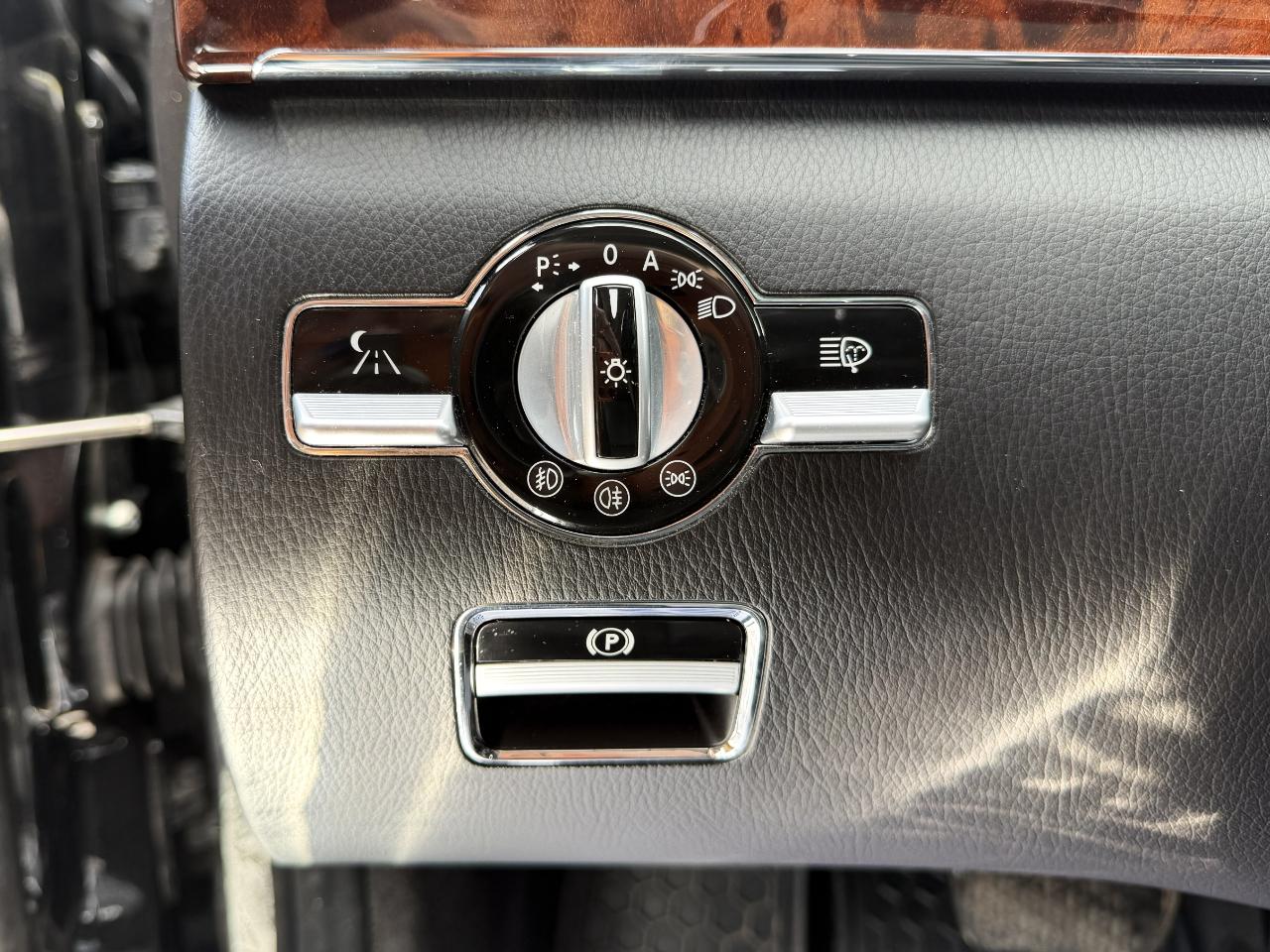 Mercedes-Benz S-Class S550 2007